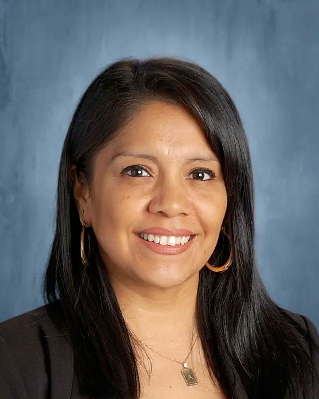 Mme. Anik Garcia